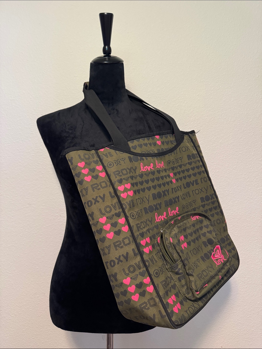Early 2000’s! Roxy Olive Green & Hot Pink 'Love' Print Travel Tote